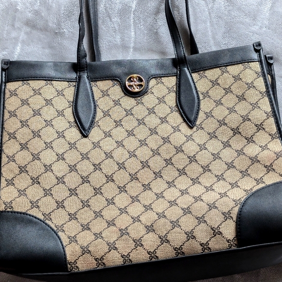 Nine West Purse - Picture 1 of 5